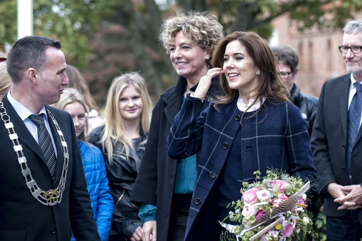 Crown Princess Mary participated in the morning walk at Lille Næstved School in Naestved.