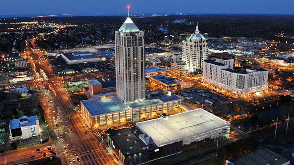 Ecpi University Students On Campus