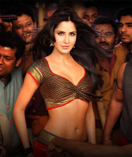 Katrina Kaif Wallpaper Katrina Kaif in Agneepath Wallpaper-2012
