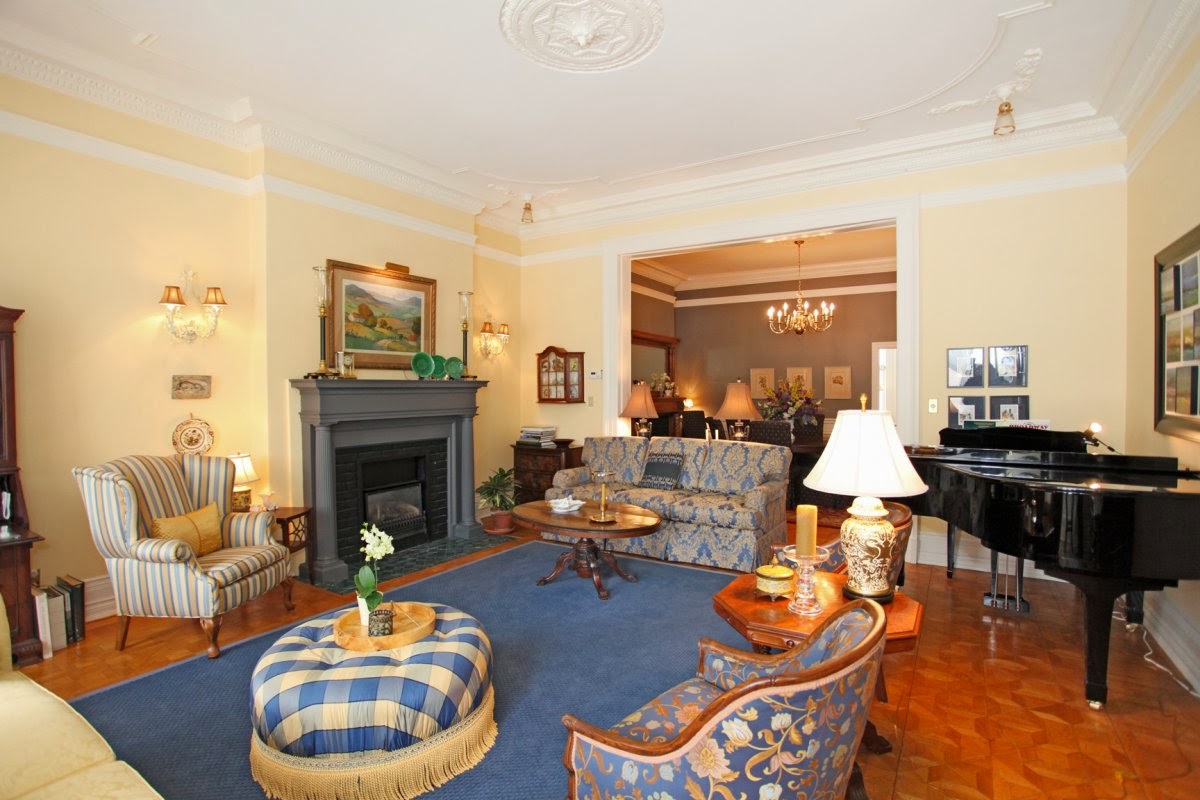 FRESH BRICK HAMILTON'S STONE AGE