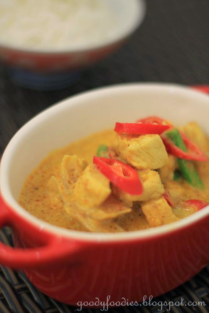 GoodyFoodies: Recipe: Thai Yellow Curry Chicken + PSA: Stop Hunger Now ...
