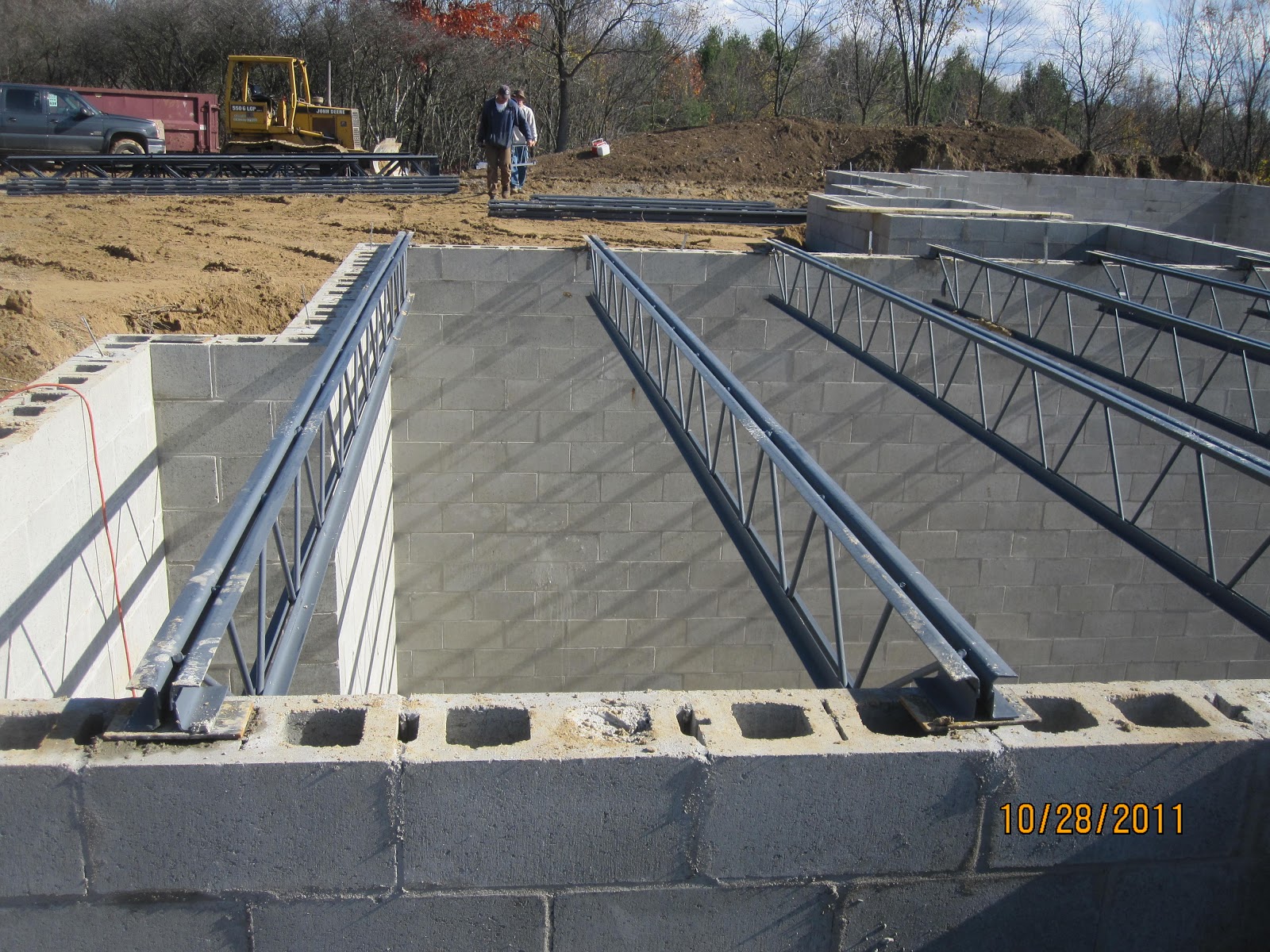 Energy Efficient Building Network Open  Joists For First Floor Of A