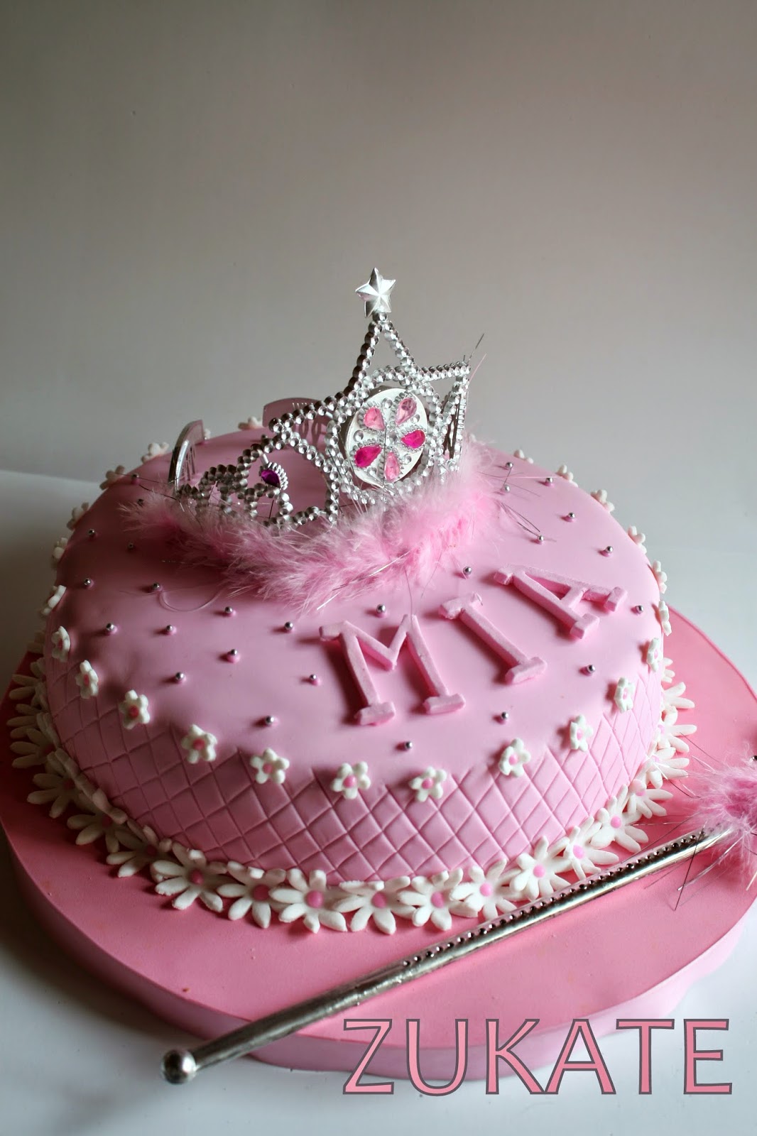 TORTA DE PRINCESA PARA MIA | ZUKATE