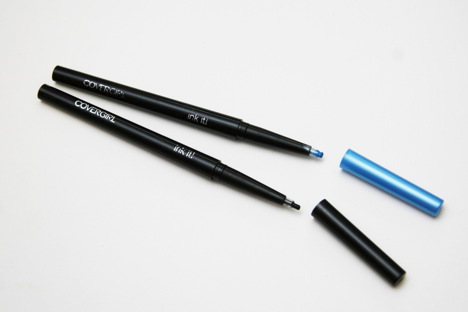 fun size beauty CoverGirl Ink It! Gel Eyeliner in Black Ink and