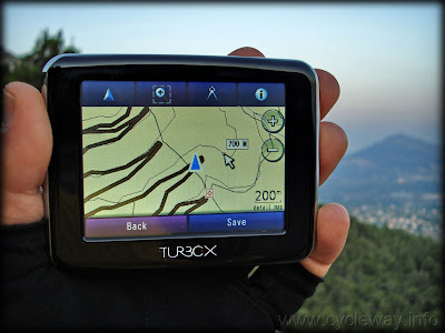 Το Turbo-X GPS i35 τρέχοντας το Garmin Mobile XT με χάρτες Ανάβαση.