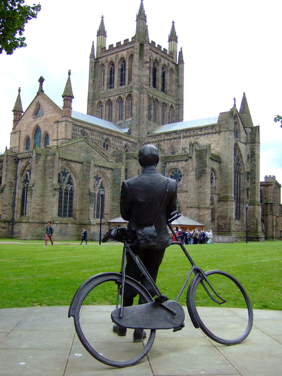 PHOTOS2PLEASEU HEREFORD CATHEDRAL