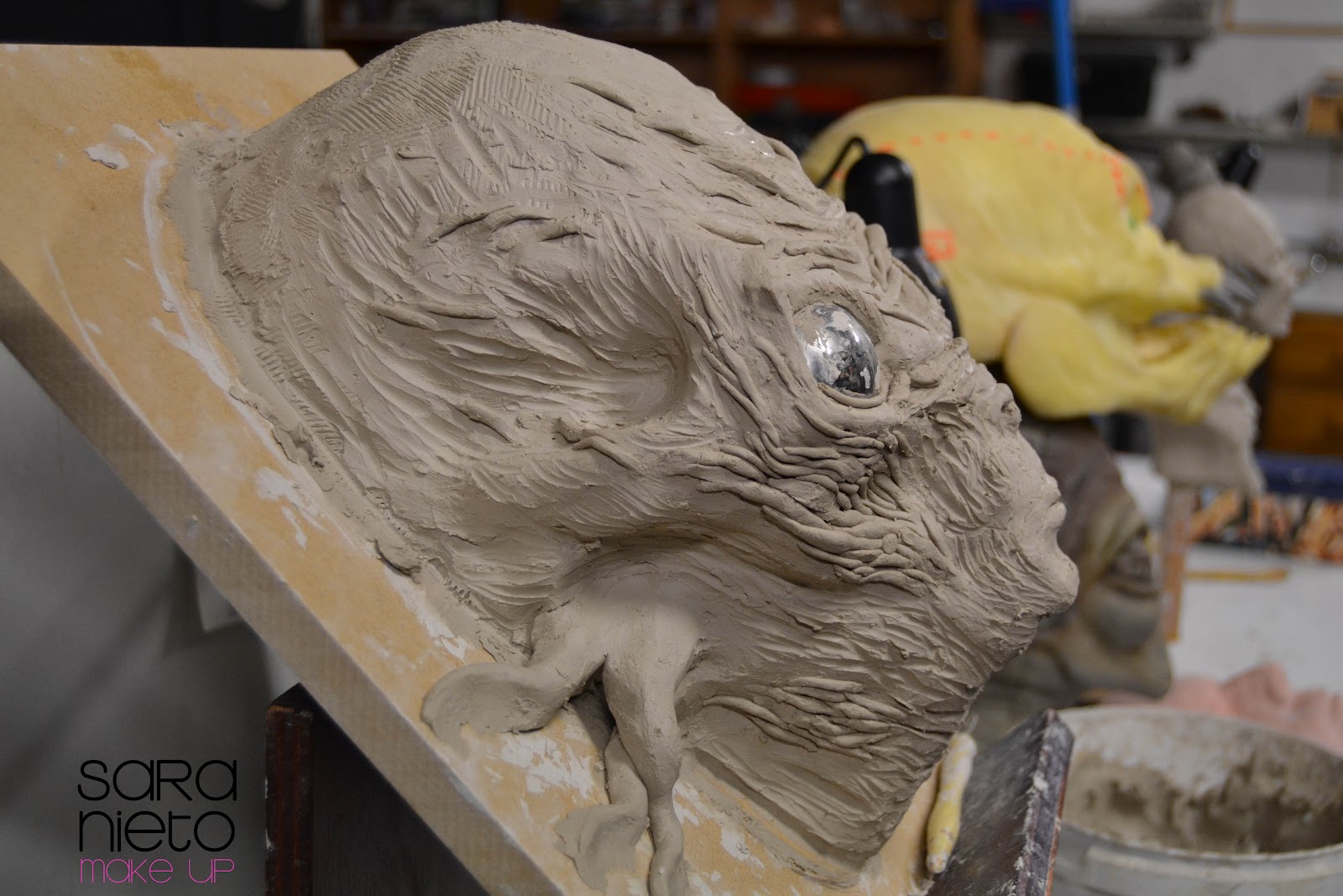 Saramkup Cómo realizar paso a paso una máscara de látex (MASK MAKING )