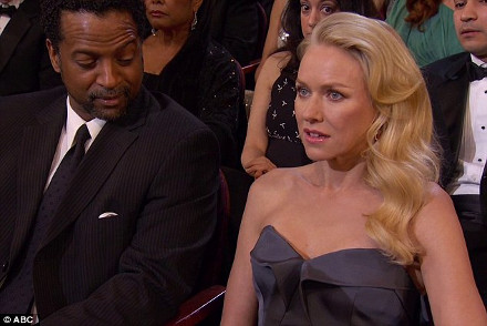 Naomi Watts at the Oscars we saw your boobs