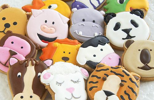  Image search game!  - Page 4 Animal+Biscuits