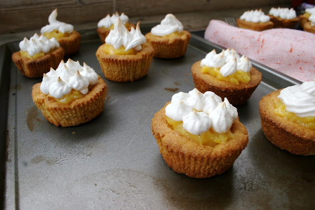 Grapefruit and Pepper Meringue Tartlets with Witchin' in the Kitchen