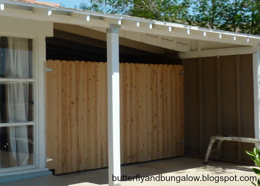 Butterfly 8)(8 Bungalow Carport Gate 2