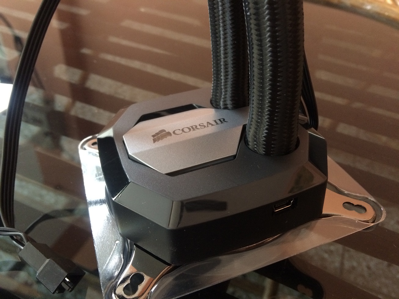 Corsair Hydro H100i GTX Liquid CPU Cooler Review and Specifications