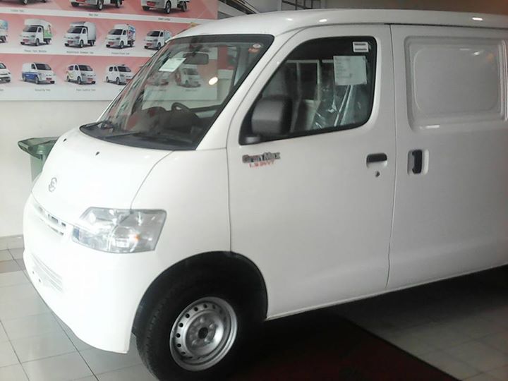 van daihatsu gran max