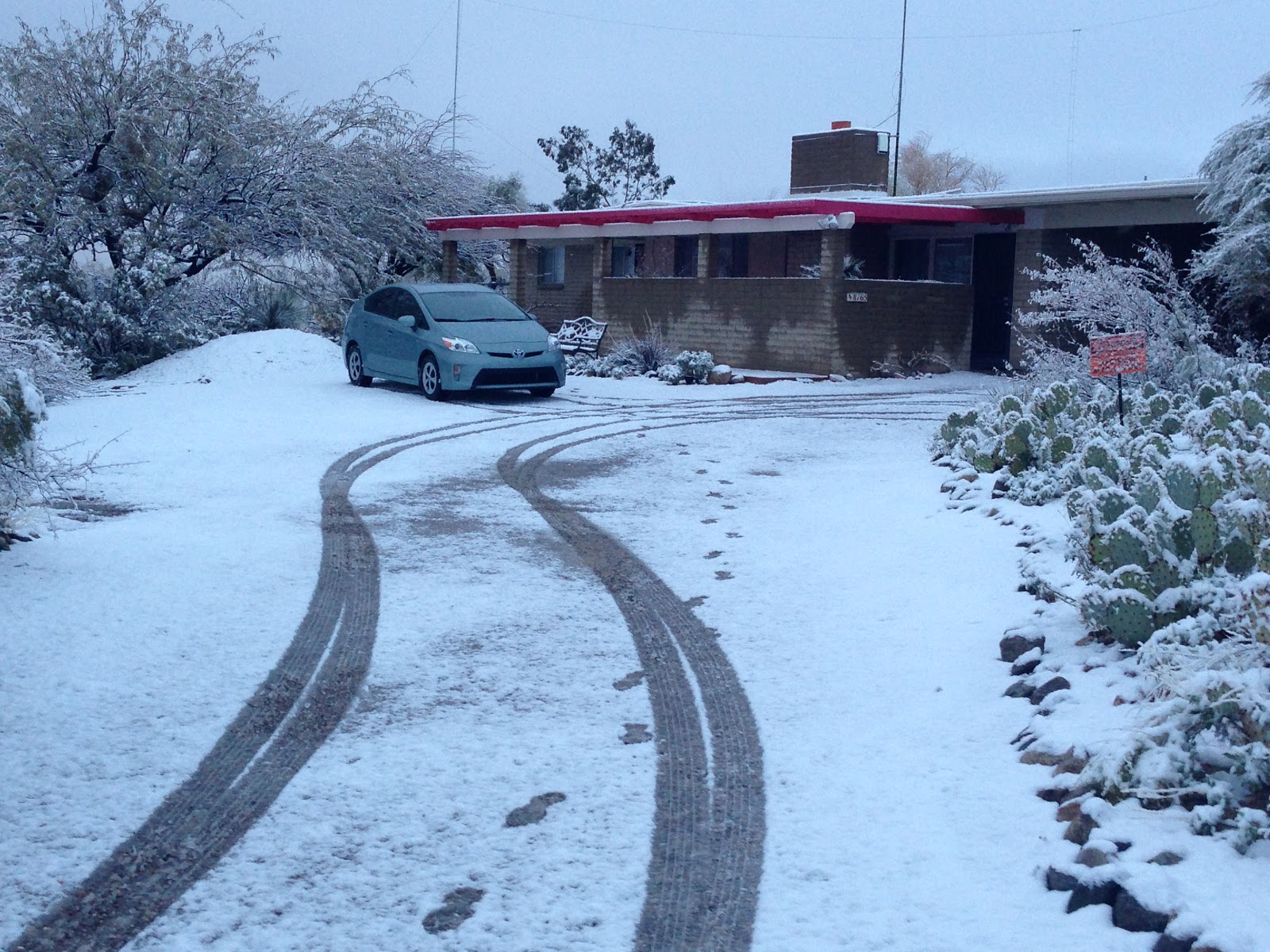 Torsten's RV12 Snow in Tucson
