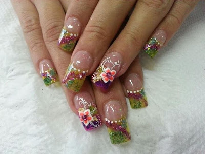 Unas En 3d Tipos De Unas Disenos De Unas En 3d O Relieve Con Lazos Perlitas Y Flores Con Diferentes Estilos Y Colores Unas Pintadas De Colores Con Pequenos Puntos Negros Y Lazos Unas Rejilla Negra Bonitas Unas En Forma De Rejilla Negra Con Un Lazo