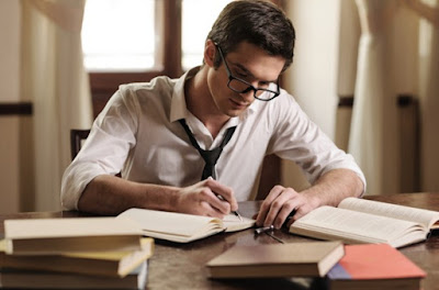 Tips Mudah Cara Membuat Puisi Yang Menakjubkan Dan Mengesankan Tips Mudah Cara Membuat Puisi Yang Menakjubkan Dan Mengesankan