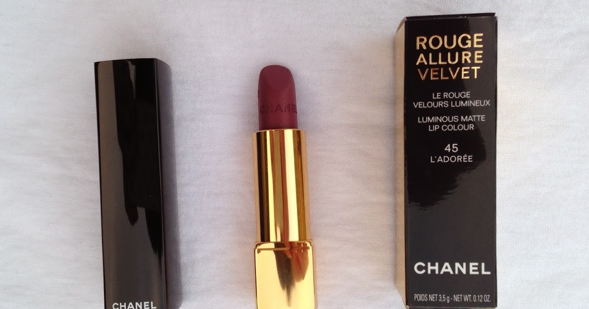 the whitlist: Review  Chanel Rouge Allure Velvet in 45 L'adorée