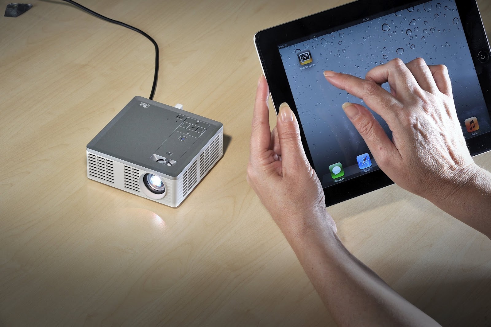 kelvyn.taylor 3M MP220 and MP410 portable projectors