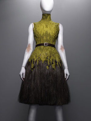 Trend Fashion Blog Manchester | Fashion Focus | Lee Alexander McQueen | Savage Beauty