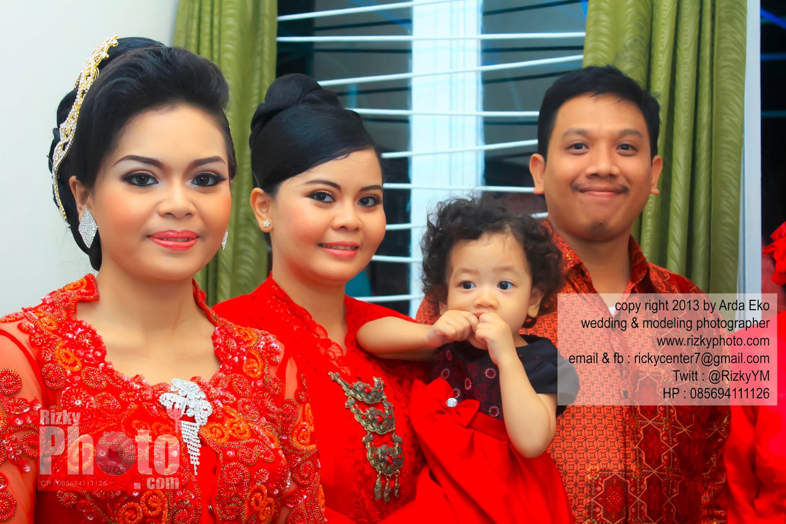 Jasa Fotografer Pre Wedding & Pernikahan Surabaya  foto pre wedding murah surabaya
