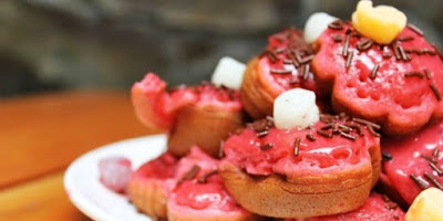 kue cubit, kue cubit merah