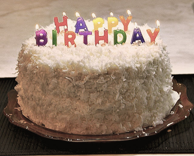 beautiful-birthday-cakes-for-friends-5%2Bcopy.jpg