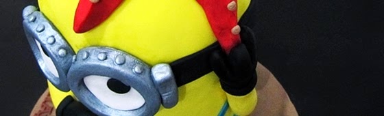Header picture of Minion with starfish cake