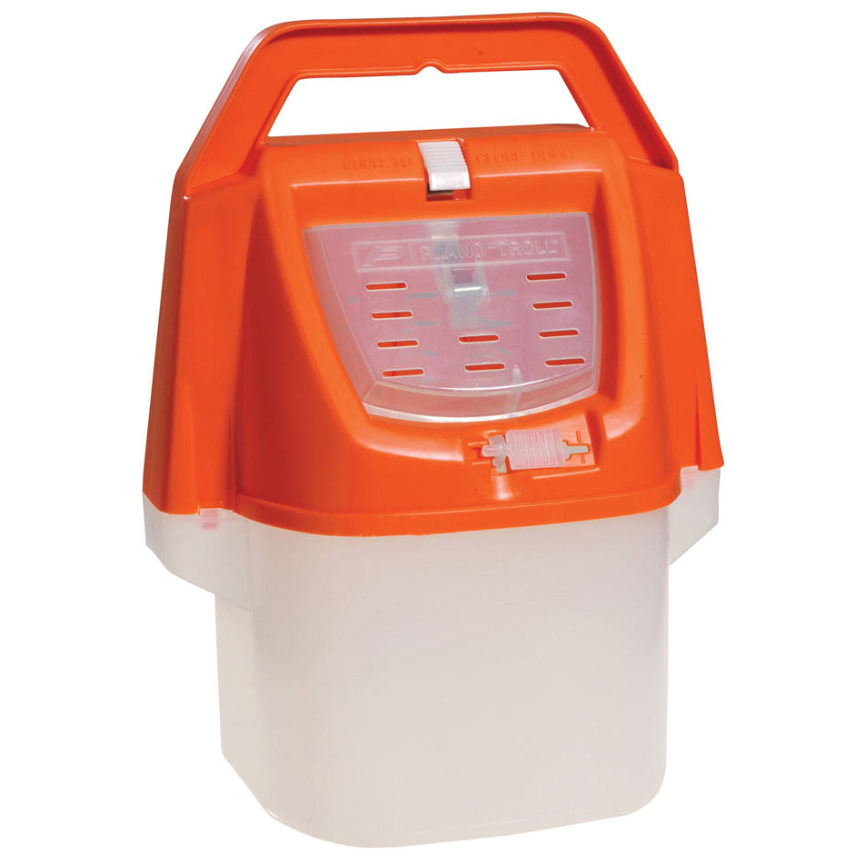 Survive the Elements Plano 800 Deluxe Trolling Bucket White/Orange
