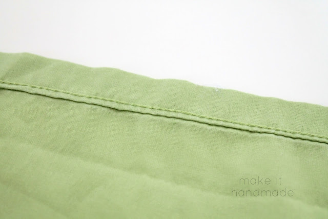 How to quickly 'un-hem' a sheet without wasting fabric!  I was giddy when I realized that ripping out that seam would take 30 seconds instead of 30 minutes! Tutorial by Make It Handmade.