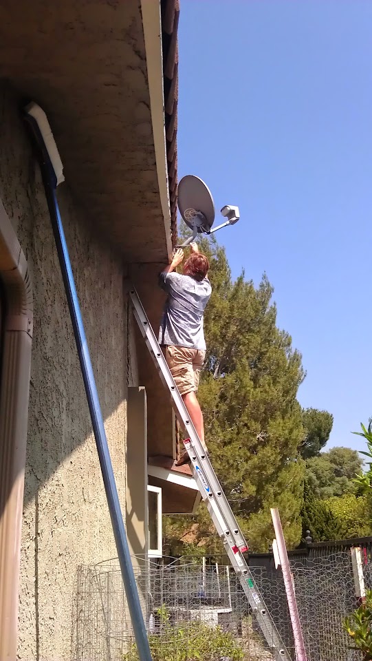 Mike Brown's Summer project Build a radio telescope at home