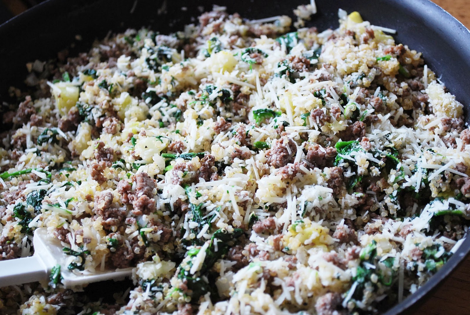 Stuffed Patty Pan Squash with Quinoa, Beef and Spinach