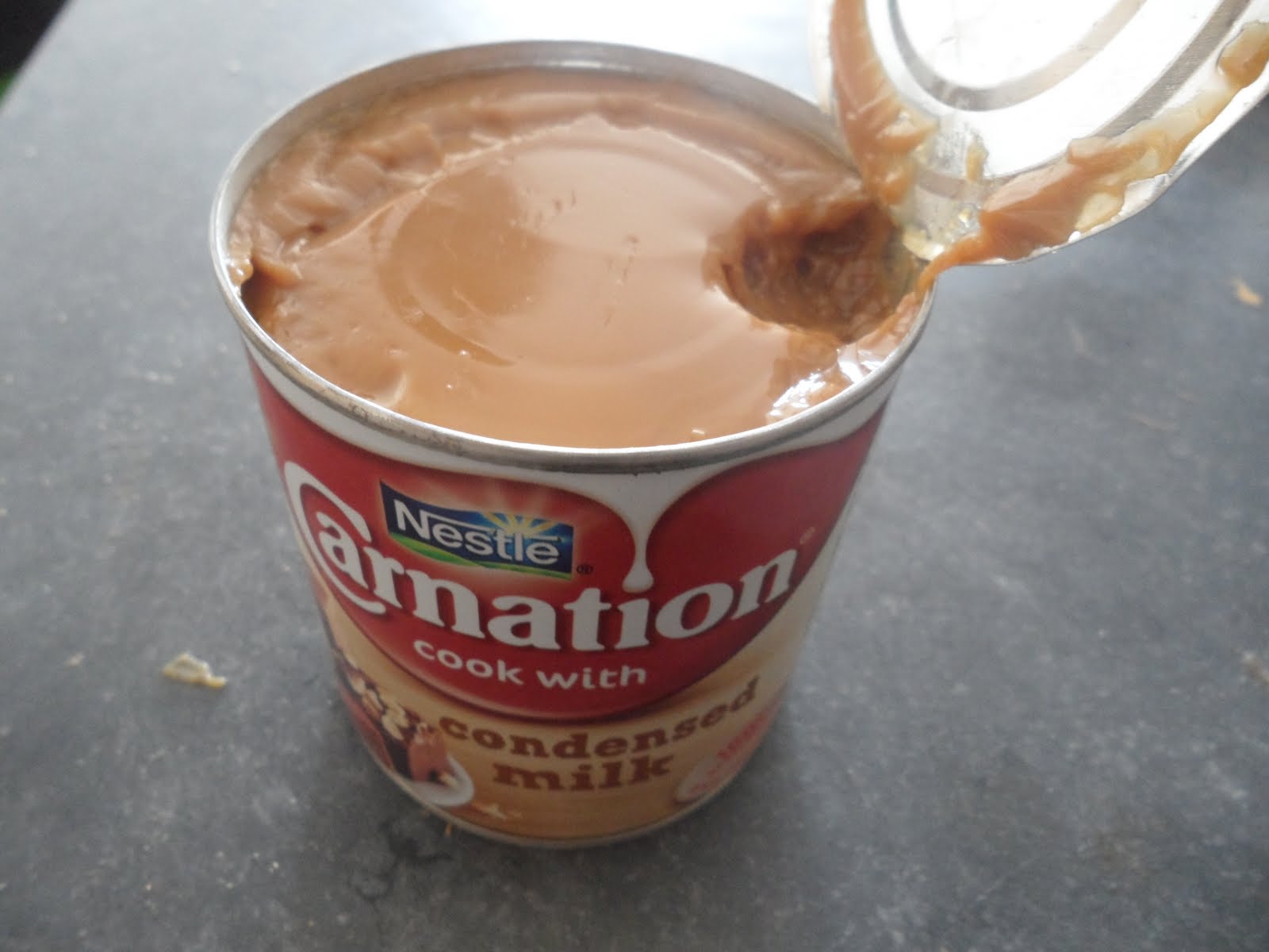 Sugar Break Make dulce de leche toffee with condensed milk