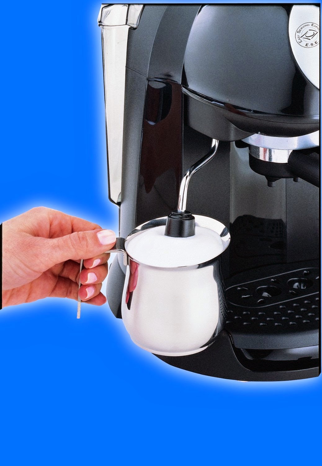 Home, Garden & More...: DeLonghi BAR32 Retro 15 BAR Pump Espresso