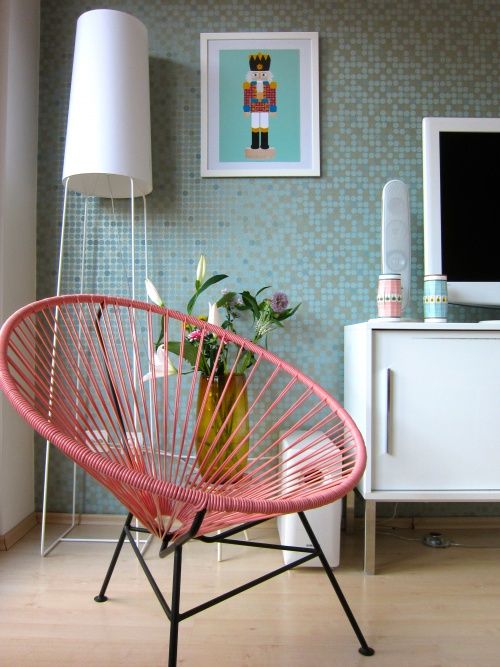 Pensando en balcones bonitos con la preciosa silla Acapulco - Blanco y