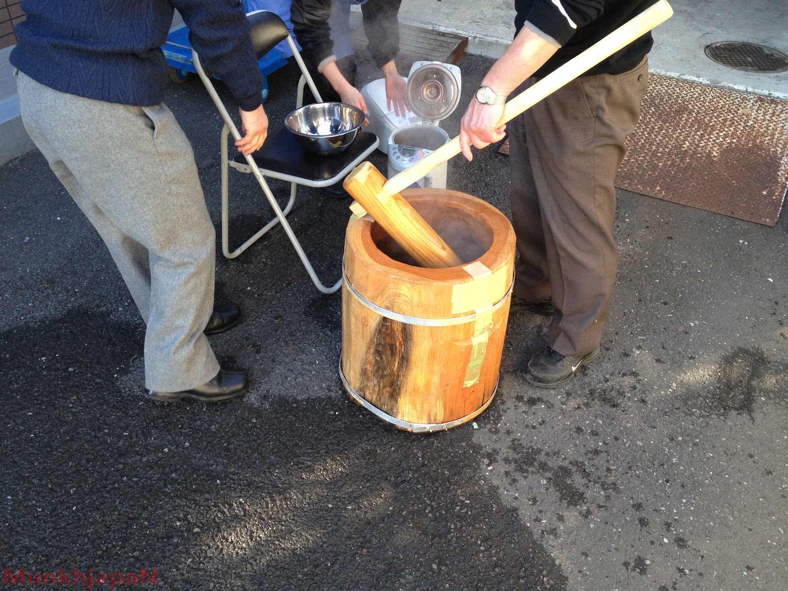 Student life in Japan Mochi Tsuki Japanese Rice Cake Making