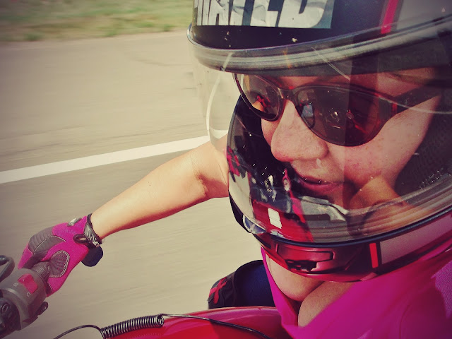 women-motorcycle-rider