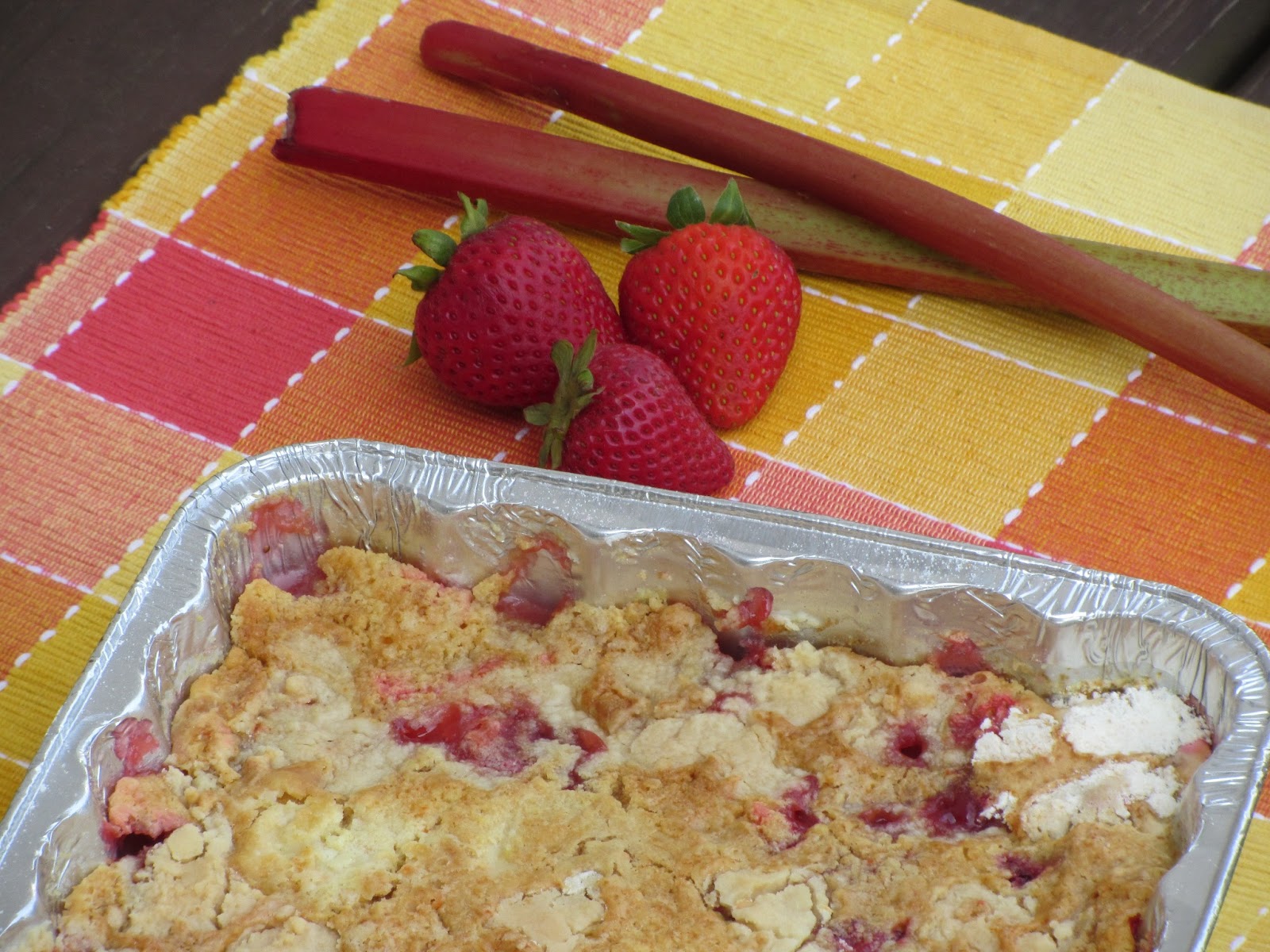 Been There Baked That Strawberry Rhubarb Dump Cake