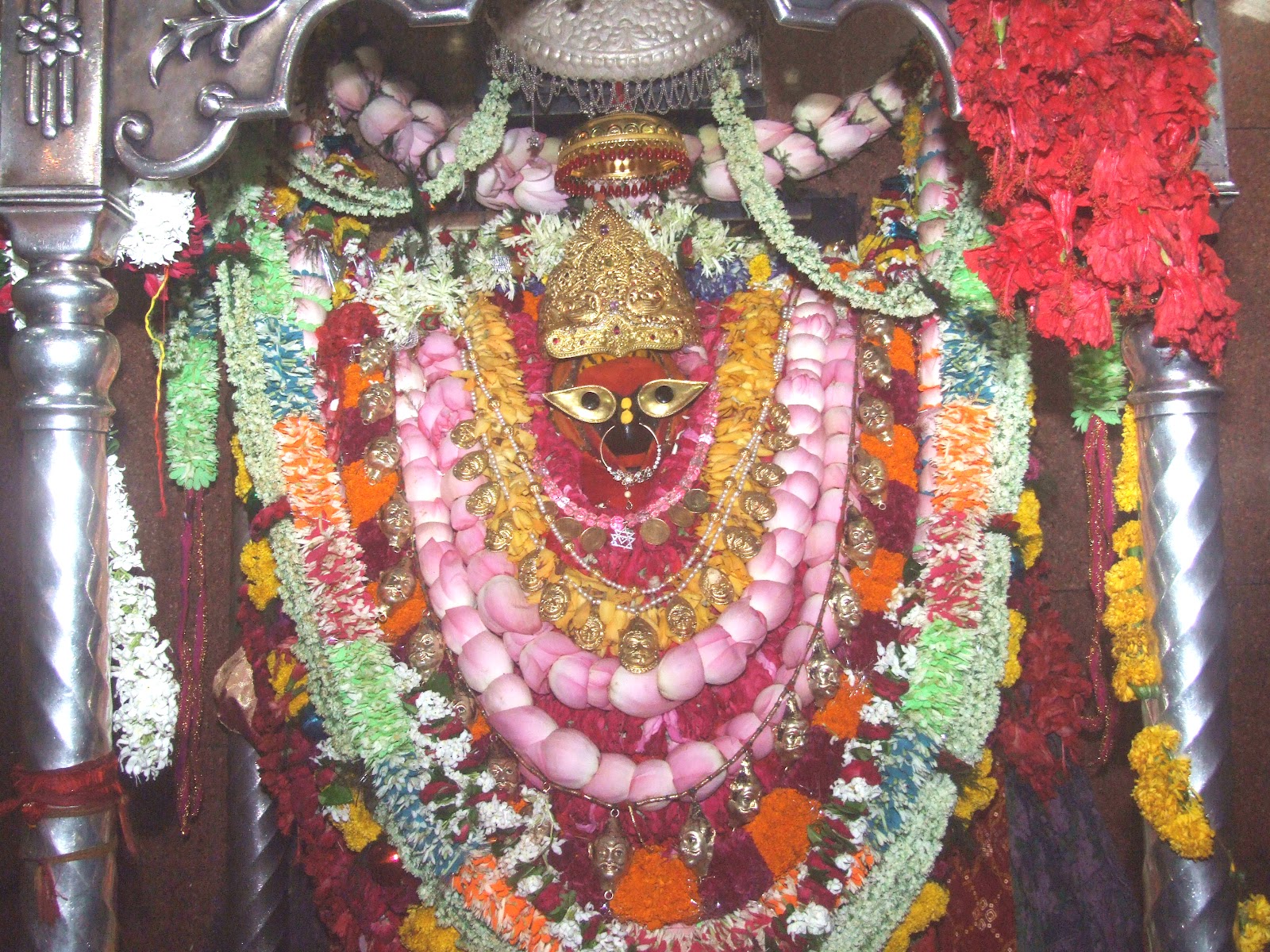 Maa Vindhyavasini Maa Vindhyavasini(माँ विन्ध्यवासिनी)