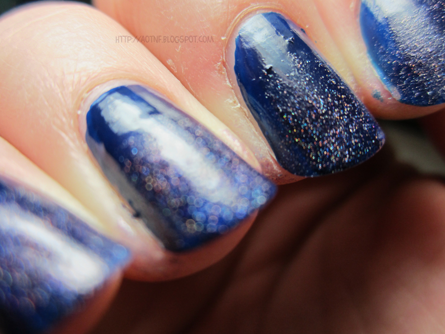 Adventures Of The Nailfriends! Aurora Nails Tutorial