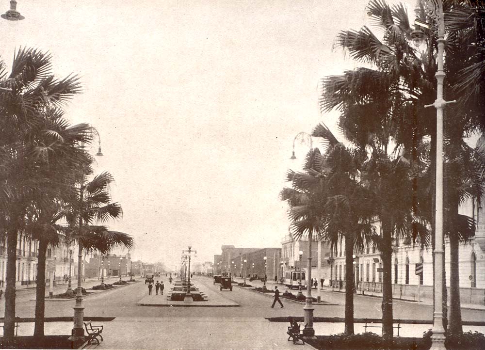 Antigua Avenida Alfonso Ugarte de Lima Perú La Avenida Alfonso