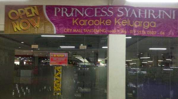 KARAOKE PRINCESS SYAHRINI DITUTUP