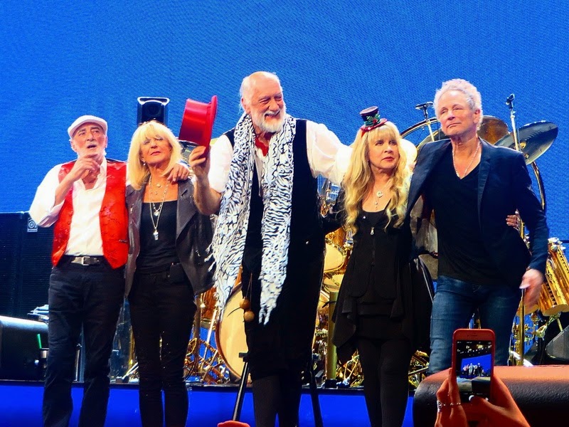 Jane-Howze-Fleetwood-Mac-December-2014-John-and-Christine-McVie-from-left-Mick-Fleetwood-Stevie-Nicks-and-Lindsay-Buckingham_071759.jpg