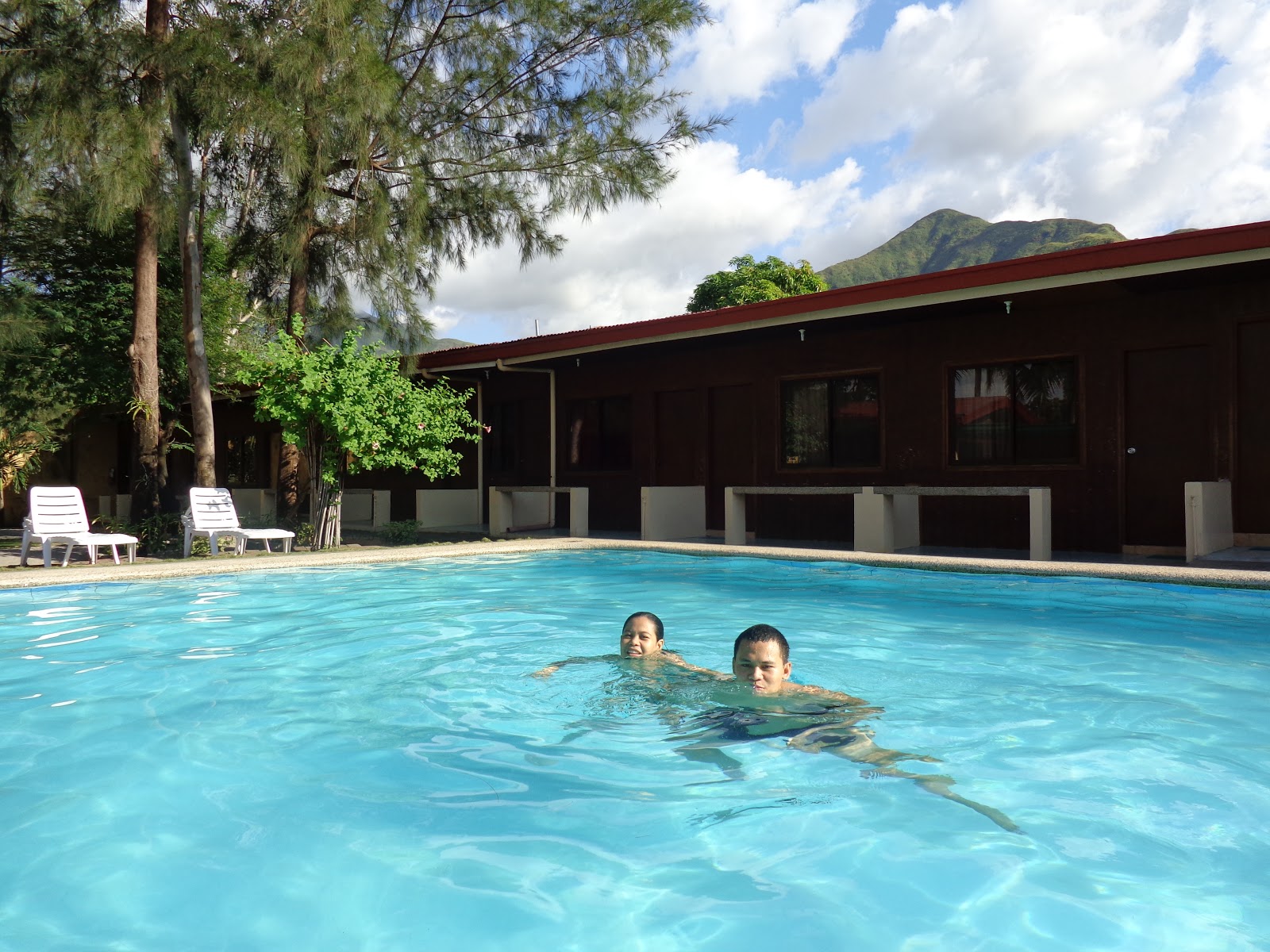 travelogue Zambales Series Version 1.0 Canoe Beach Resort, Pundakit