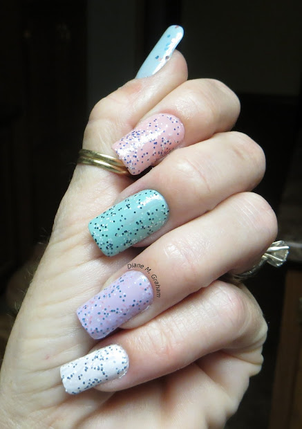 custom nail solutions egg-cellent