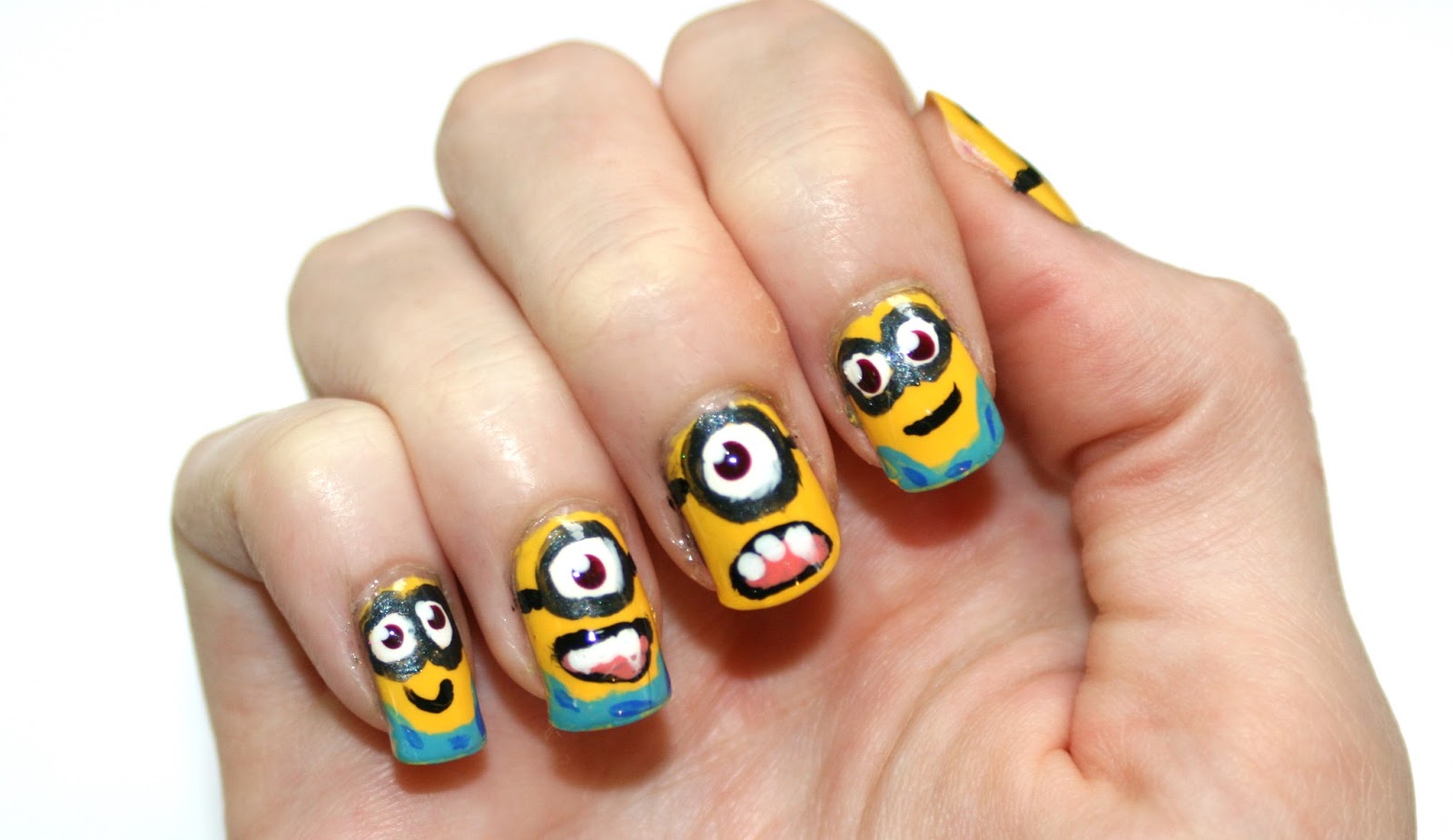evlady Despicable Me Minion Nail Art & Pictorial