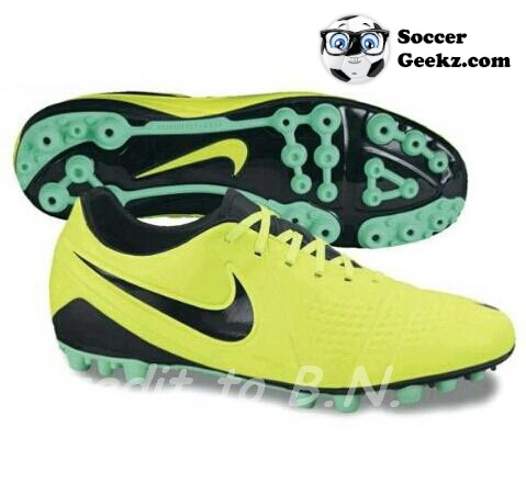 nike ctr360 maestri iii black