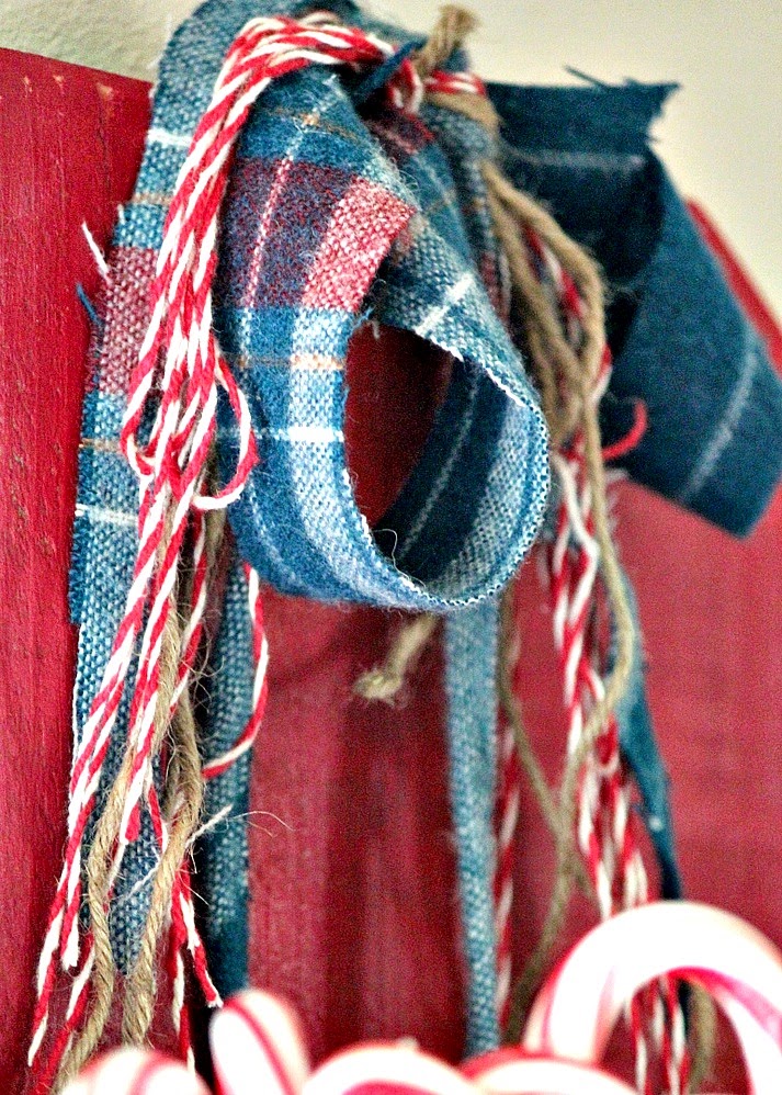 Beyond The Picket Fence: 12 Days of Christmas, Day 1, Candy Cane Holder