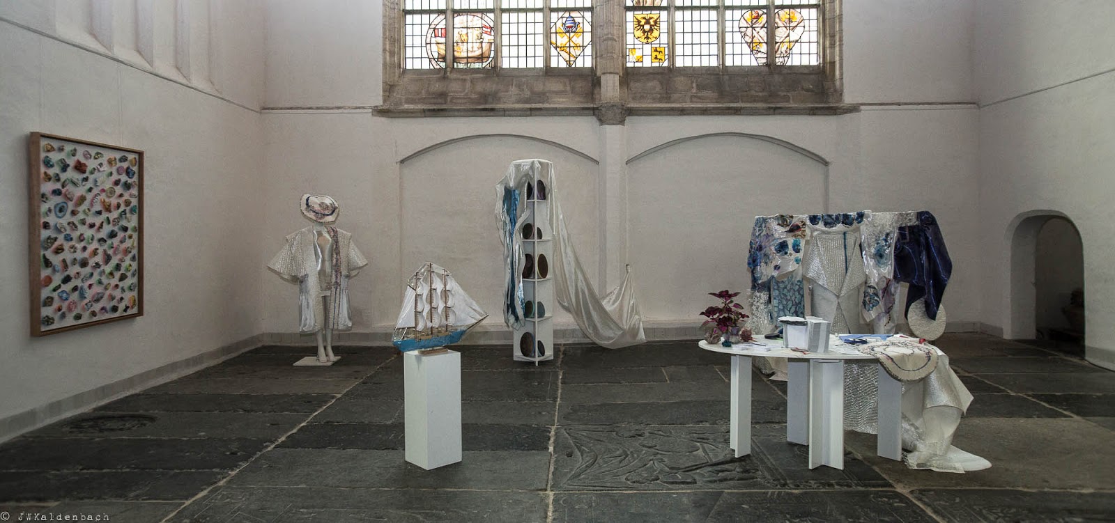 SALON/Big Bang; Merged worlds by Jef Montes and Simone Albers.photo by JW Kaldenbach