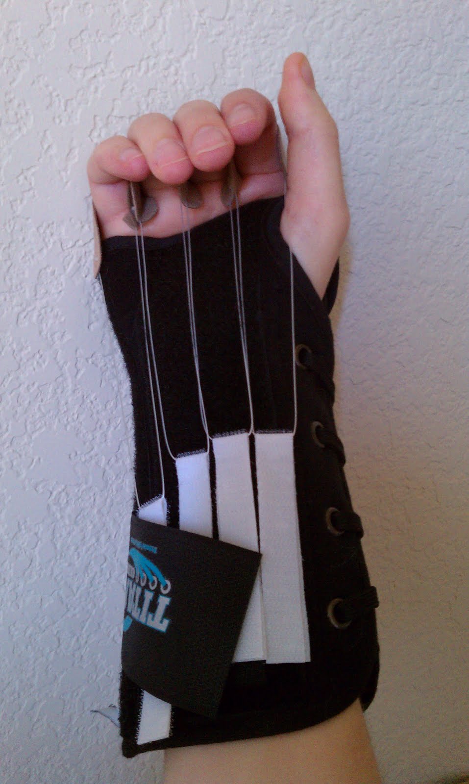 The Spaghetti Wrist Show Intro to Torture Devices 101