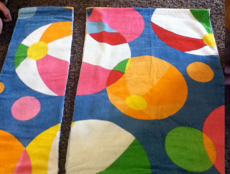 Apostrophy Designs OMTWI Beach Bash Beach Towel Rompers {Tutorial